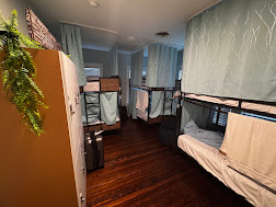 Mixed dorm 6-bed view